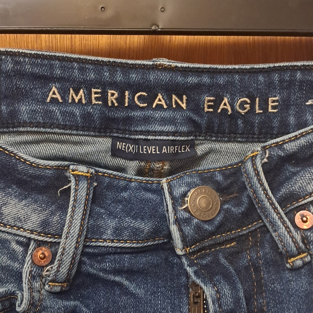 American Eagle Outfitters High Rise Jeans - Blue
